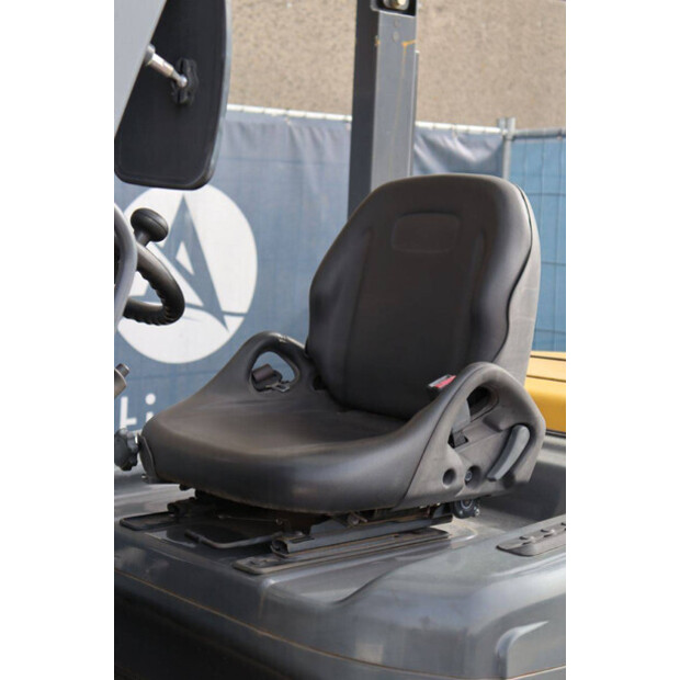 2016 يونيكاريرز 40-46021433