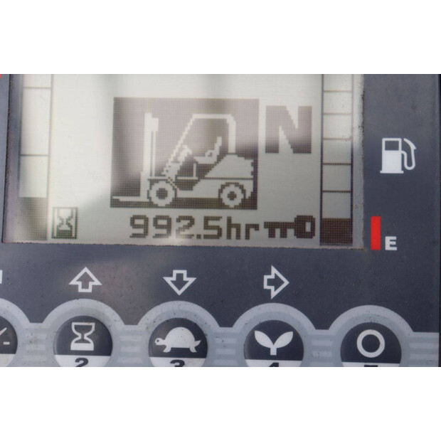 2016 يونيكاريرز 40-46021444