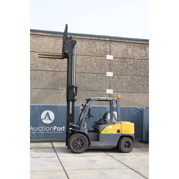 2016 يونيكاريرز 40-46021445