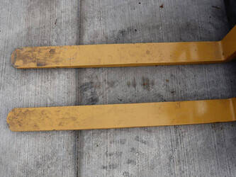 2001-mitsubishi-fg20t-1432740-46021463