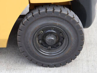 2001-mitsubishi-fg20t-1432740-46021470