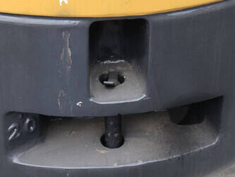 2001-mitsubishi-fg20t-1432740-46021471