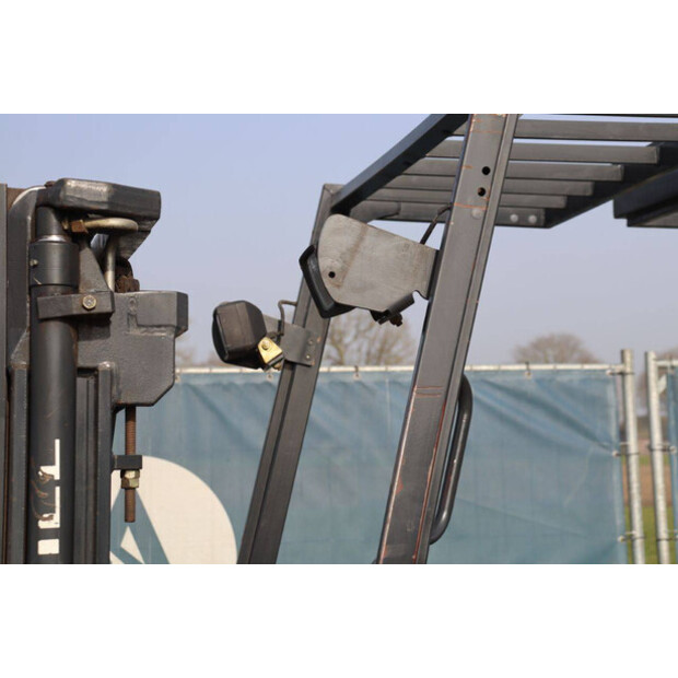 Still R 60-25-46021504