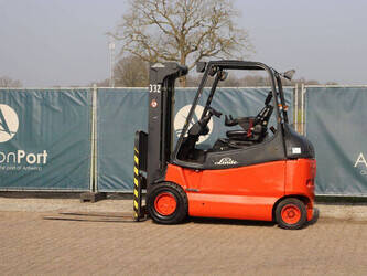 2005-linde-e30-1432742-46021540
