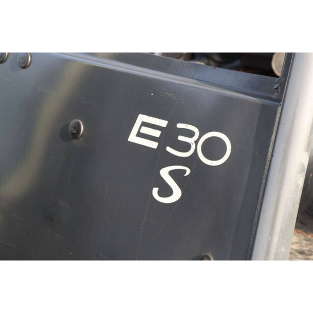 2005 Linde E30-46021551