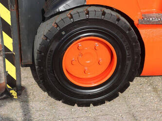 2005-linde-e30-1432742-46021553