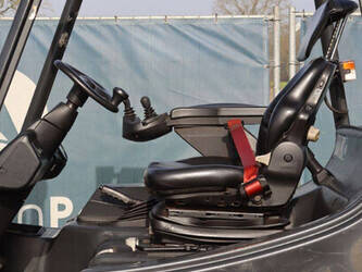 2005-linde-e30-1432742-46021557