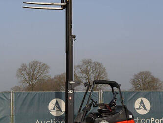 2005-linde-e30-1432742-46021573