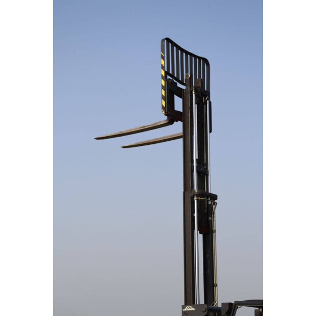 2005 Linde E30-46021576