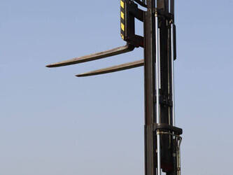 2005-linde-e30-1432742-46021576