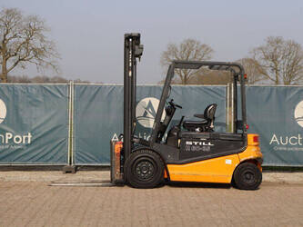 2002-still-r60-35-46021674