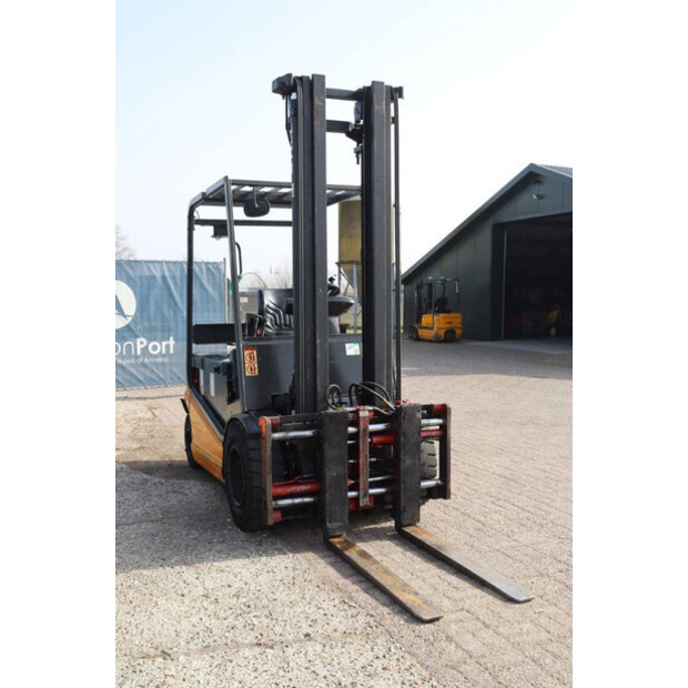 2002 ستيل R60-35-46021680