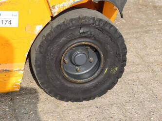 2002-still-r60-35-46021687