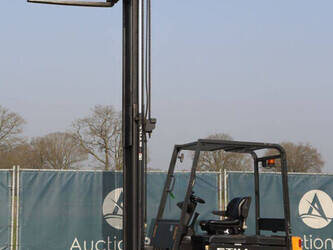 2002-still-r60-35-46021710