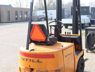 1992-still-r50-16-1432746-46021729