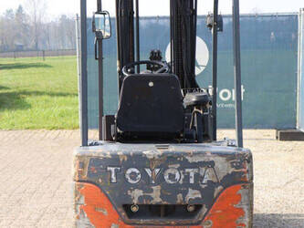 2003-toyota-7fbef20-1432747-46021778