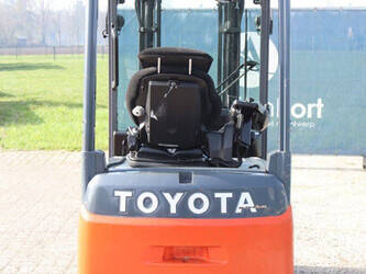 2018-toyota-8fbe16t-1432748-46021818