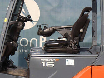 2018-toyota-8fbe16t-1432748-46021832