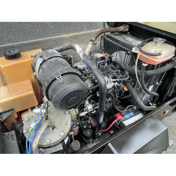 2011 INGERSOLL RAND 7 / 31 E-46021860