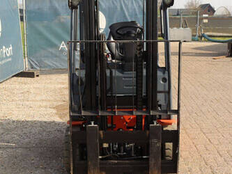 2016-toyota-8fbe15t-1432749-46021873