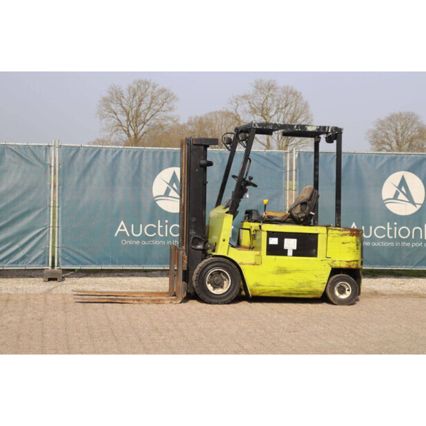 1997 Clark 30S-46021915