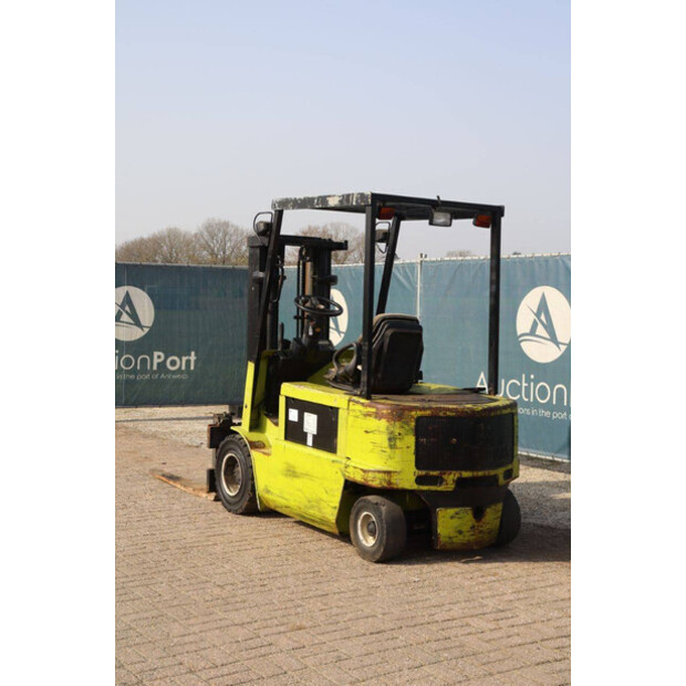 1997 Clark 30S-46021918