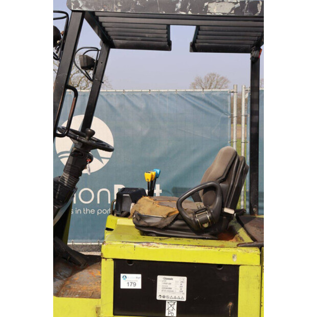 1997 Clark 30S-46021936