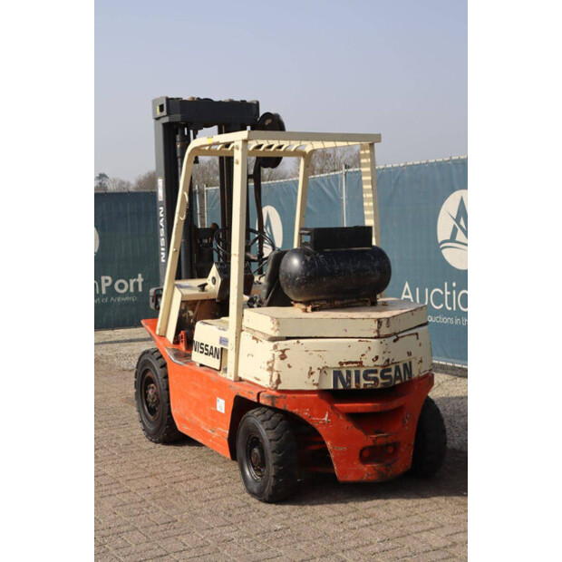 NISSAN PF02A20U-46022002