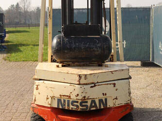 nissan-pf02a20u-1432752-46022003