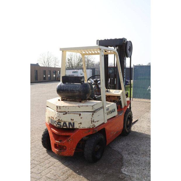 NISSAN PF02A20U-46022004