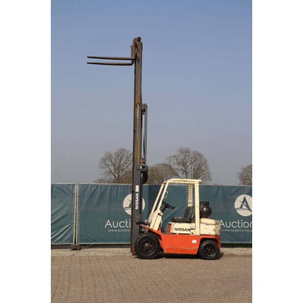 NISSAN PF02A20U-46022035