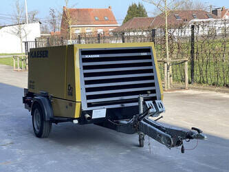 2011-kaeser-m-122-n-1045827-46022208