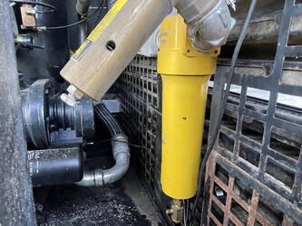 2011-kaeser-m-122-n-1045827-46022216