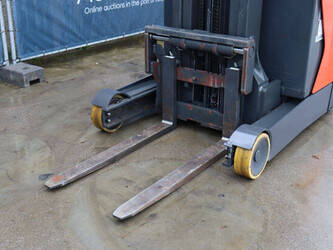 2017-fenwick-linde-r14hd-01-46022361