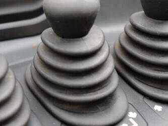 2017-fenwick-linde-r14hd-01-46022383