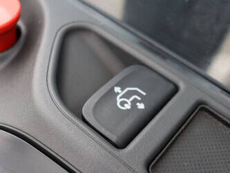 2017-fenwick-linde-r14hd-01-46022387