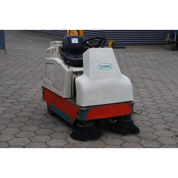 2017 TENNANT 6100-46022480