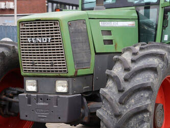 fendt-favorit-824-1432765-46022571