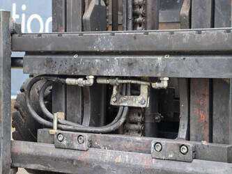 2019-linde-e15-02-1432772-46022941