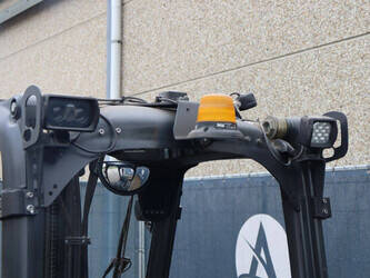 2019-linde-e15-02-1432772-46022949