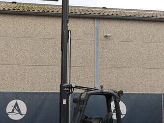 2019-linde-e15-02-1432772-46022976