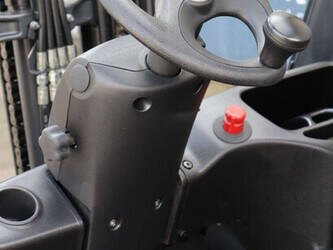 2020-linde-e12-02-46023018