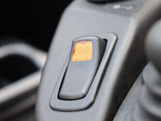 2020-linde-e12-02-46023027