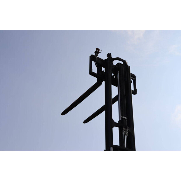 2020 ليندي E12-02-46023037