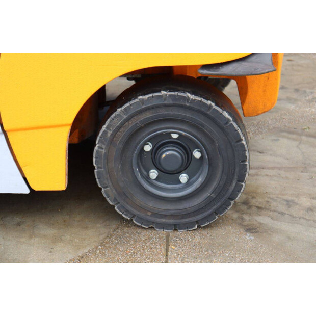 2020 Still RX70-16T-46023056