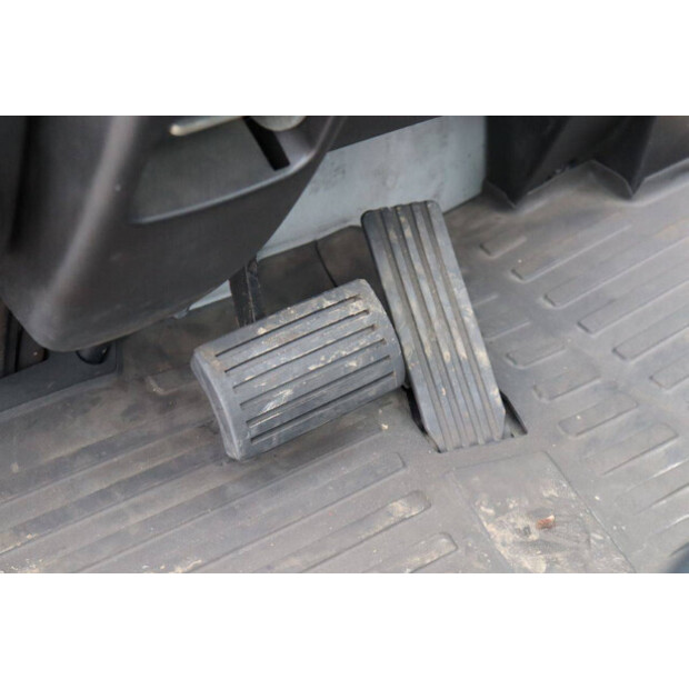 2020 Still RX70-16T-46023073