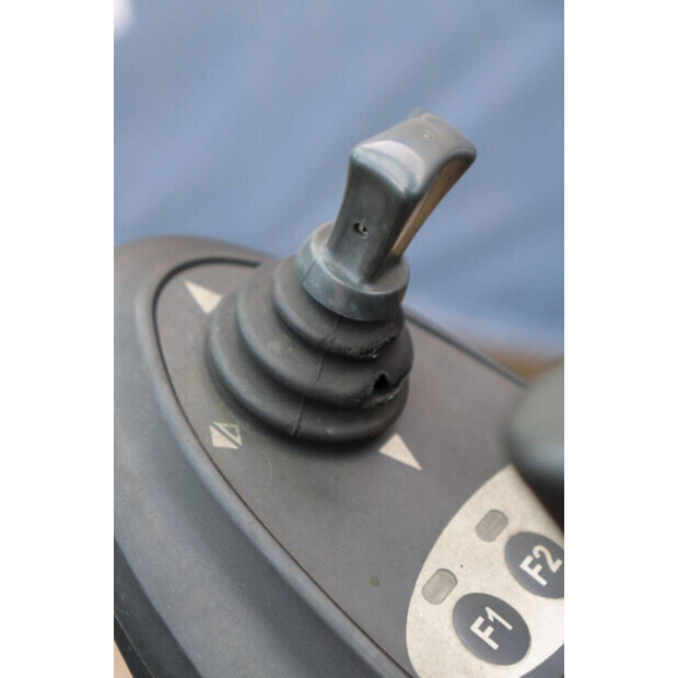 2020 Still RX70-16T-46023079