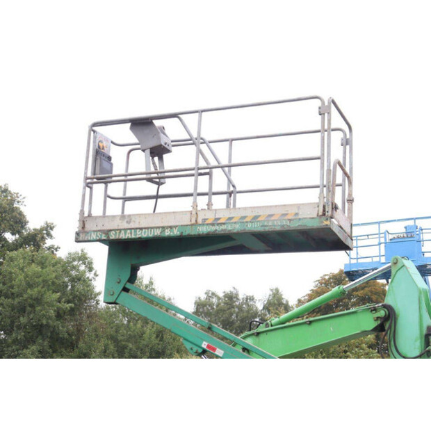 2000 UPRIGHT SL20-46023124