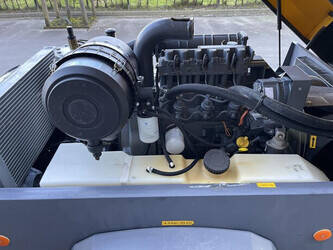 2013-atlas-copco-xas-67-1153200-46023320