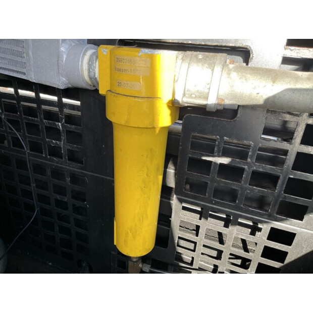 2011 Kaeser M 80 - N-46024020